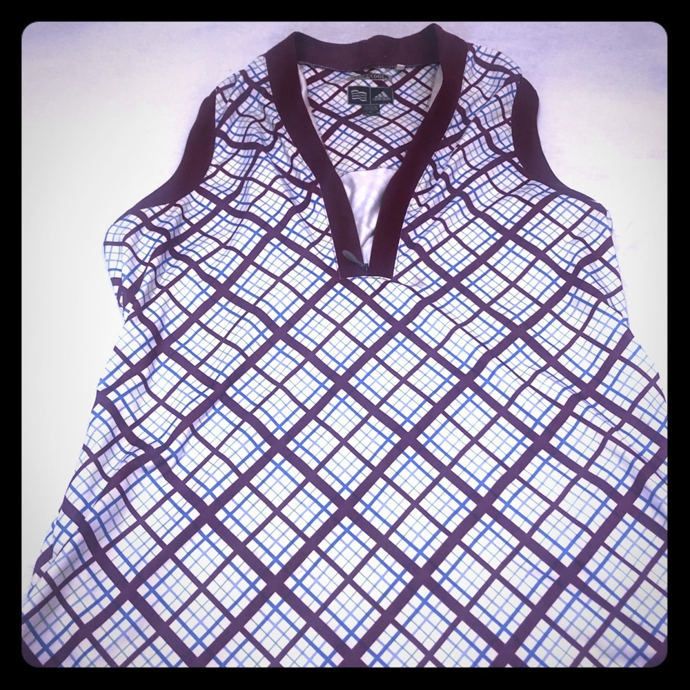 📌Adidas maroon with blue lines tank shirt